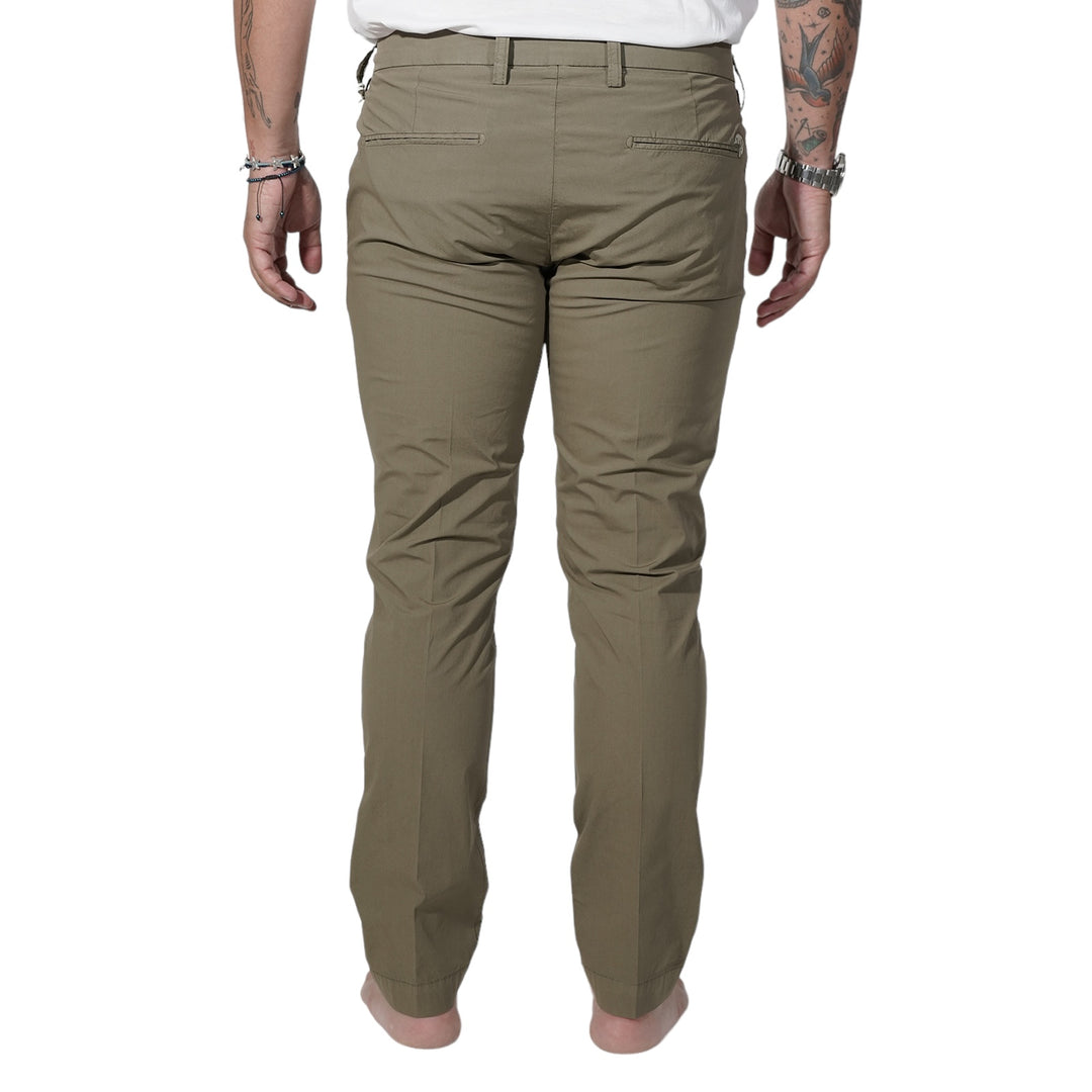 immagine-3-entre-amis-pantalone-con-elastico-e-pencie-tesssuto-tecnico-ultralight-verde-pantaloni-p2481881872-soft-army